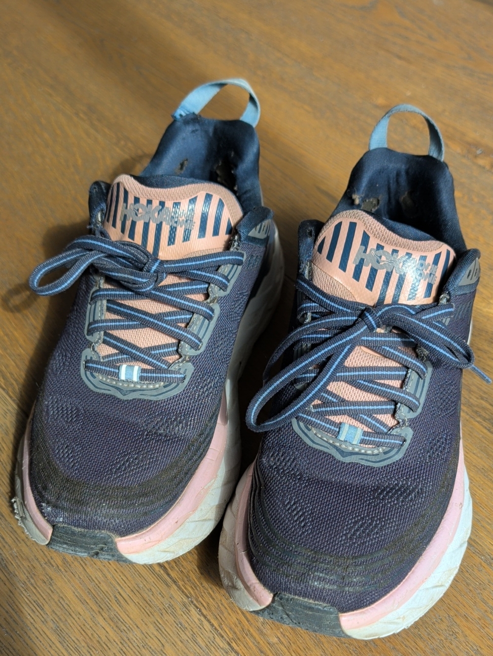 Hoka Bondi 6 Women's Navy and Coral Athletic Running Shoes 7.5